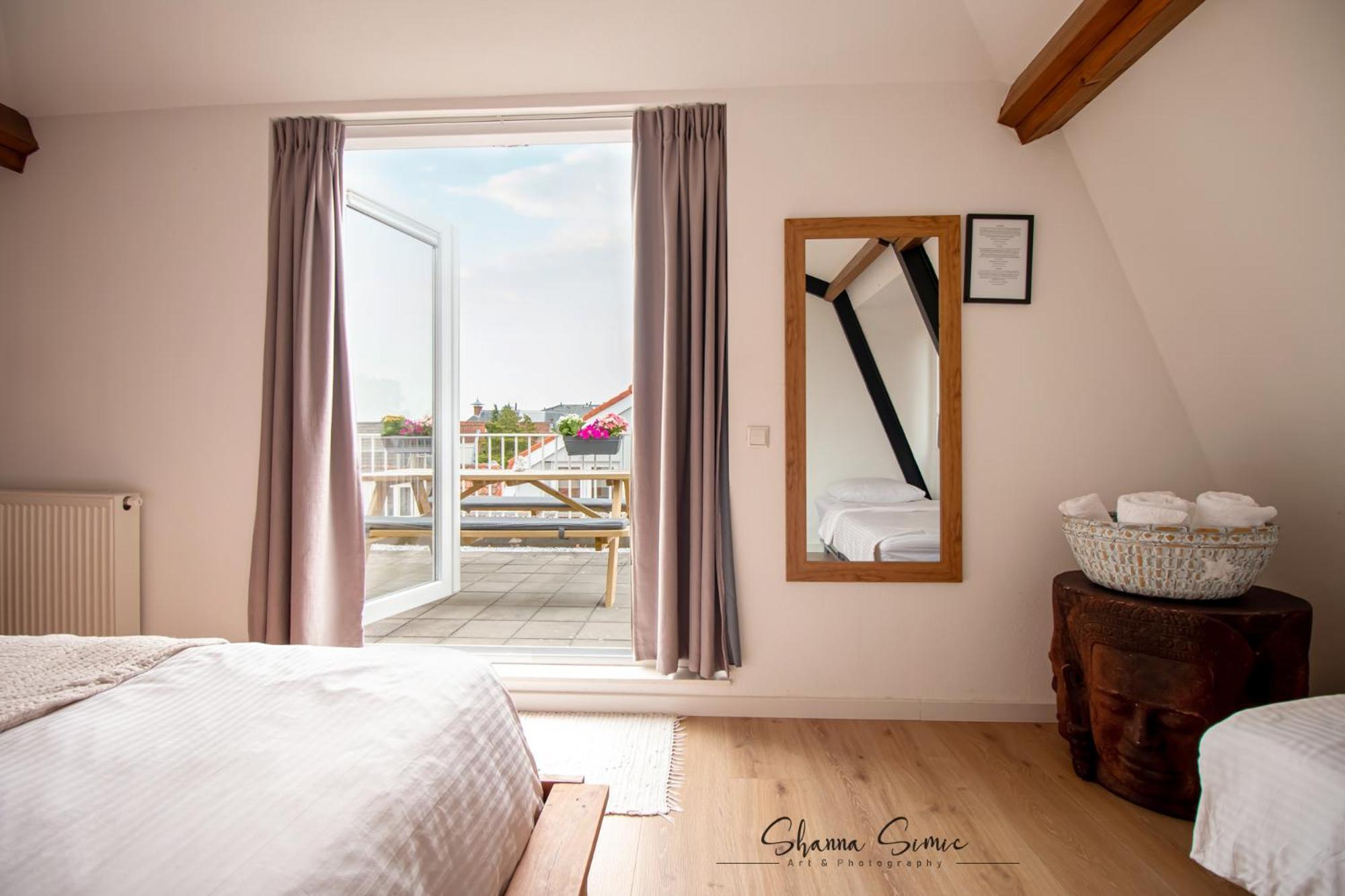 Aparthotel De Koning By Urban Home Stay Алкмар Экстерьер фото